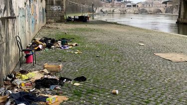 italia: miseria y exclusion en la periferia de roma