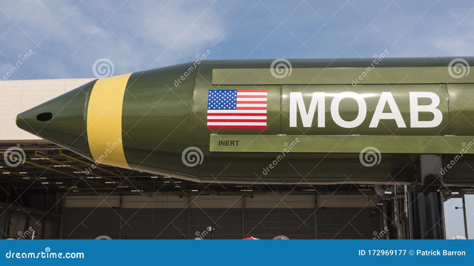 Trump no descarta el uso de la Madre de todas las bombas en Irán