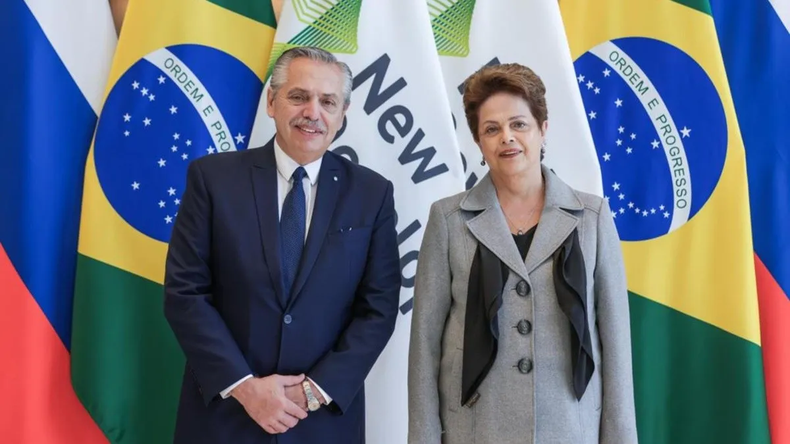 Alberto, junto a Dilma Rousseff.